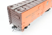 Load image into Gallery viewer, O Brass PSC - Precision Scale Co. PFE - Pacific Fruit Express 40’ Steel Reefer with Wood Roof Walk Circa 1945 CP No. 45656
