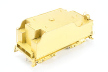 Load image into Gallery viewer, HO Brass PFM - Samhongsa NP - Northern Pacific S-4 Class 4-6-0 Ten Wheeler
