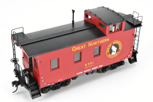 O Brass Oriental Limited GN - Great Northern 25 Foot Wood Caboose CP #X351 w/Slogan