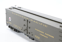 Load image into Gallery viewer, HO Brass W&amp;R - W&amp;R Enterprises NP - Northern Pacific Express Reefer #1800 - 1889 Version 2 Factory Painted Pullman Green Small Herald No. 1835
