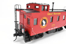 Load image into Gallery viewer, O Brass Oriental Limited GN - Great Northern 25 Foot Wood Caboose CP #X351 w/Slogan
