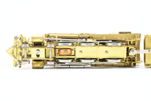 Load image into Gallery viewer, HO Brass PFM - Samhongsa NP - Northern Pacific S-4 Class 4-6-0 Ten Wheeler
