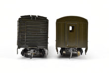 Load image into Gallery viewer, HO Brass NPP - Nickel Plate Products GN - Great Northern 2-Car Passenger Set CP
