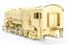 Load image into Gallery viewer, O Brass CON Oriental Limited GN - Great Northern O-8 2-8-2 Vestibule Cab Version
