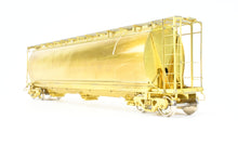 Load image into Gallery viewer, O Brass OMI - Overland Models, Inc. UP - Union Pacific CH-90-5 Cylindrical Covered Hopper
