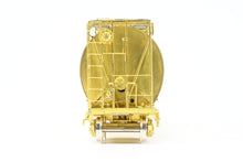 Load image into Gallery viewer, O Brass OMI - Overland Models, Inc. UP - Union Pacific CH-90-5 Cylindrical Covered Hopper
