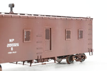 Load image into Gallery viewer, HO Brass W&amp;R Enterprises NP - Northern Pacific MOW 4-Car Set Pro Painted &amp; Weathered
