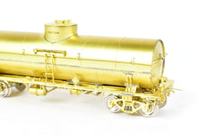 Load image into Gallery viewer, HO Brass OMI - Overland Models, Inc. Various Roads GATX 10,000 Gallon Single Dome Tank Car
