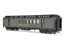 Load image into Gallery viewer, HO Brass TCY - The Coach Yard ATSF - Santa Fe Heavyweight RPO FP #70
