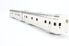 Load image into Gallery viewer, HO Brass Oriental Limited CB&amp;Q - Burlington Route EMC EA/EB Silver King and Silver Queen Set Plated
