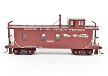 Load image into Gallery viewer, HO Brass PFM - Pacific Fast Mail D&amp;RGW - Denver &amp; Rio Grande Western Wood Caboose No. 0951 CP
