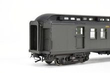 Load image into Gallery viewer, HO Brass TCY - The Coach Yard ATSF - Santa Fe Heavyweight RPO FP #70
