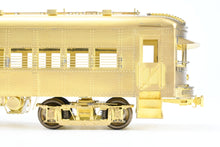 Load image into Gallery viewer, O Brass The Car Works Indiana Service Corporation and Indiana Railroad Parlor Buffet Nos. 39/391 Powered MINOR ISSUE
