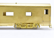 Load image into Gallery viewer, HO Brass The Palace Car Company GN - Great Northern &quot;Red River&quot; Streamliner 5-Car Set
