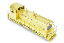 Load image into Gallery viewer, HO Brass OMI - Overland Models Inc. GN - Great Northern EMD NW-2
