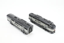 Load image into Gallery viewer, HO Brass PFM - Tenshodo NYC - New York Central EMD FT A/B Pair Factory Painted
