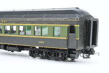 Load image into Gallery viewer, HO Brass W&amp;R Enterprises NP - Northern Pacific Reserved Seat Coach Nos. 1380 &amp; 1381 Custom Painted + Interior Pine Tree No. 1380 REBOXX
