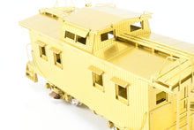 Load image into Gallery viewer, O Brass Sunset Models B&amp;O - Baltimore &amp; Ohio I-5 Caboose 7-Window Version
