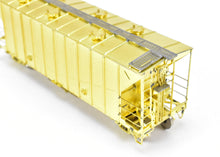 Load image into Gallery viewer, HO Brass OMI - Overland Models, Inc. CRI&amp;P - Rock Island Airslide Covered Hopper
