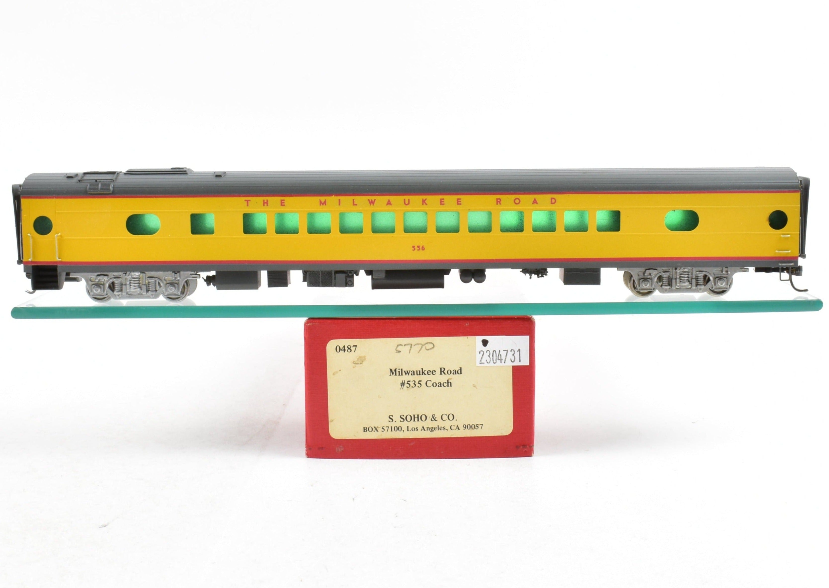 HO Brass Soho MILW - Milwaukee Road #556 Coach Custom Painted