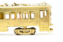 Load image into Gallery viewer, O Brass The Car Works PE - Pacific Electric Blimp Coach Unpowered
