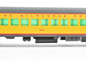 HO Brass Soho MILW - Milwaukee Road #556 Coach Custom Painted