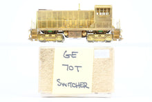 Load image into Gallery viewer, HO Brass NWSL - Northwest Short Line Various Roads General Electric 70-Ton End Cab
