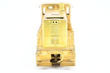 Load image into Gallery viewer, HO Brass NWSL - Northwest Short Line Various Roads General Electric 70-Ton End Cab
