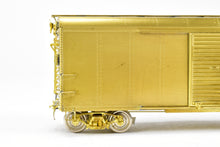 Load image into Gallery viewer, HO Brass Railworks PRR - Pennsylvania Railroad X-33 50&#39; Round Roof Box Car W/End Doors
