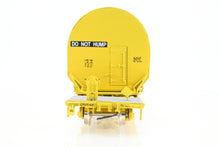 Load image into Gallery viewer, HO Brass CON OMI - Overland Models, Inc. UP - Union Pacific NASA Shuttle Solid Rocket Motor Rail Car Factory Painted No. 50023
