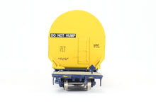 Load image into Gallery viewer, HO Brass CON OMI - Overland Models, Inc. CSXT - CSX Transportation NASA Shuttle Solid Rocket Motor Rail Car Factory Painted No. 600513
