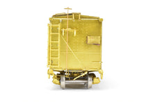 Load image into Gallery viewer, HO Brass OMI - Overland Models, Inc. PRR - Pennsylvania Railroad X-28 Boxcar w/ Corrugated Doors Plain Ends
