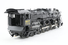 Load image into Gallery viewer, HO Brass CON Oriental Limited CB&amp;Q - Burlington Route O-5a 4-8-4 Factory Painted #5617
