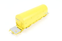 Load image into Gallery viewer, HO Brass CON OMI - Overland Models, Inc. FEC - Florida East Coast NASA Shuttle Solid Rocket Motor Rail Car Factory Painted No. 100
