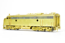 Load image into Gallery viewer, HO Brass OMI - Overland Models Inc. NH - New Haven EMD FL-9 #2030-2059
