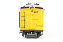 Load image into Gallery viewer, O Brass PSC - Precision Scale Co. PRR- Pennsylvania Railroad Class R7 Composite Refrigerator Car, Factory Painted No. 5432
