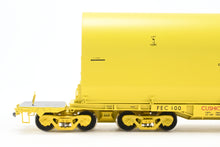 Load image into Gallery viewer, HO Brass CON OMI - Overland Models, Inc. FEC - Florida East Coast NASA Shuttle Solid Rocket Motor Rail Car Factory Painted No. 100
