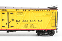 Load image into Gallery viewer, O Brass PSC - Precision Scale Co. PRR- Pennsylvania Railroad Class R7 Composite Refrigerator Car, Factory Painted No. 5432
