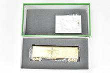 Load image into Gallery viewer, HO Brass OMI - Overland Models, Inc. PRR - Pennsylvania Railroad X-28 Boxcar w/ Plain Doors and Plain Ends
