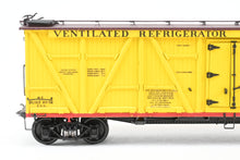 Load image into Gallery viewer, O Brass PSC - Precision Scale Co. PRR- Pennsylvania Railroad Class R7 Composite Refrigerator Car, Factory Painted No. 5432
