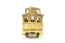 Load image into Gallery viewer, HO Brass Signal House Models, Inc. CB&amp;Q - Burlington Route Wood Caboose
