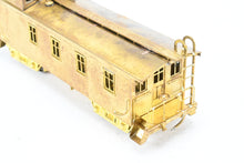 Load image into Gallery viewer, HO Brass Signal House Models, Inc. CB&amp;Q - Burlington Route Wood Caboose
