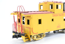Load image into Gallery viewer, O Brass U.S. Hobbies UP - Union Pacific CA-4 Steel Cupola Caboose CP No. 3821
