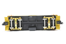 Load image into Gallery viewer, O Brass U.S. Hobbies UP - Union Pacific CA-4 Steel Cupola Caboose CP No. 3821
