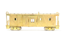 Load image into Gallery viewer, HO Brass Balboa WP - Western Pacific Outside Braced Bay Window Caboose

