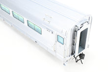 Load image into Gallery viewer, O Atlas “O" CB&amp;Q/D&amp;RGW/WP California Zephyr Dome Chair Car w/o Conductor’s Window WP - Western Pacific “Silver Scout”
