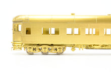 Load image into Gallery viewer, HO Brass Oriental Limited GN - Great Northern Heavyweight Coach #990-995
