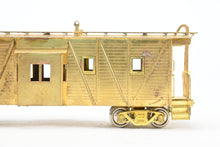 Load image into Gallery viewer, HO Brass Balboa WP - Western Pacific Outside Braced Bay Window Caboose

