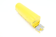 Load image into Gallery viewer, HO Brass CON OMI - Overland Models, Inc. UP - Union Pacific NASA Shuttle Solid Rocket Motor Rail Car Factory Painted No. 50027
