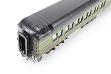 Load image into Gallery viewer, HO Brass CIL - Challenger Imports NP - Northern Pacific HW Dining Car Factory Painted Pine Tree No. 1693
